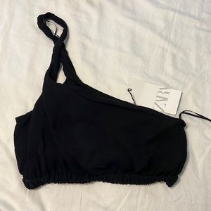 NWT Zara black one shoulder twisted crop top